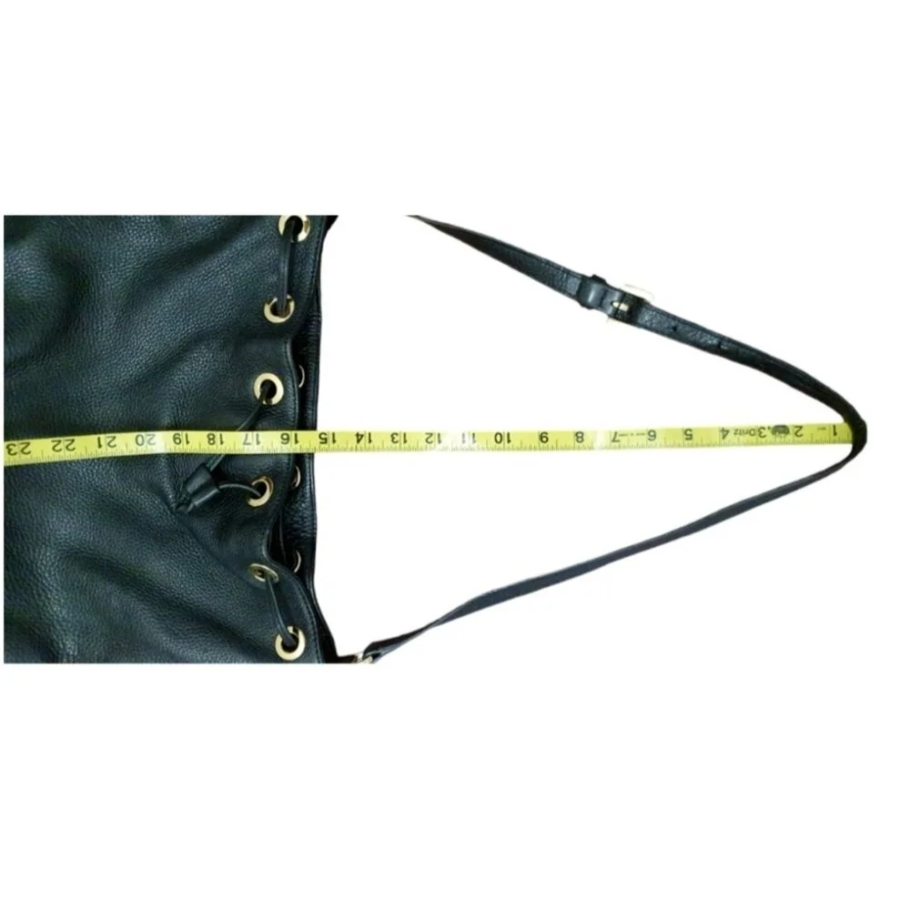 Michael Kors Jules Large Convertible Drawstring Leather Shoulder Bag-Black